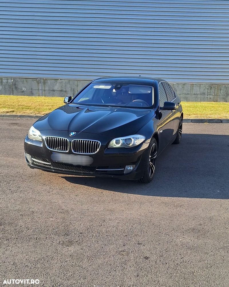 BMW Seria 5 525d Aut. - 1