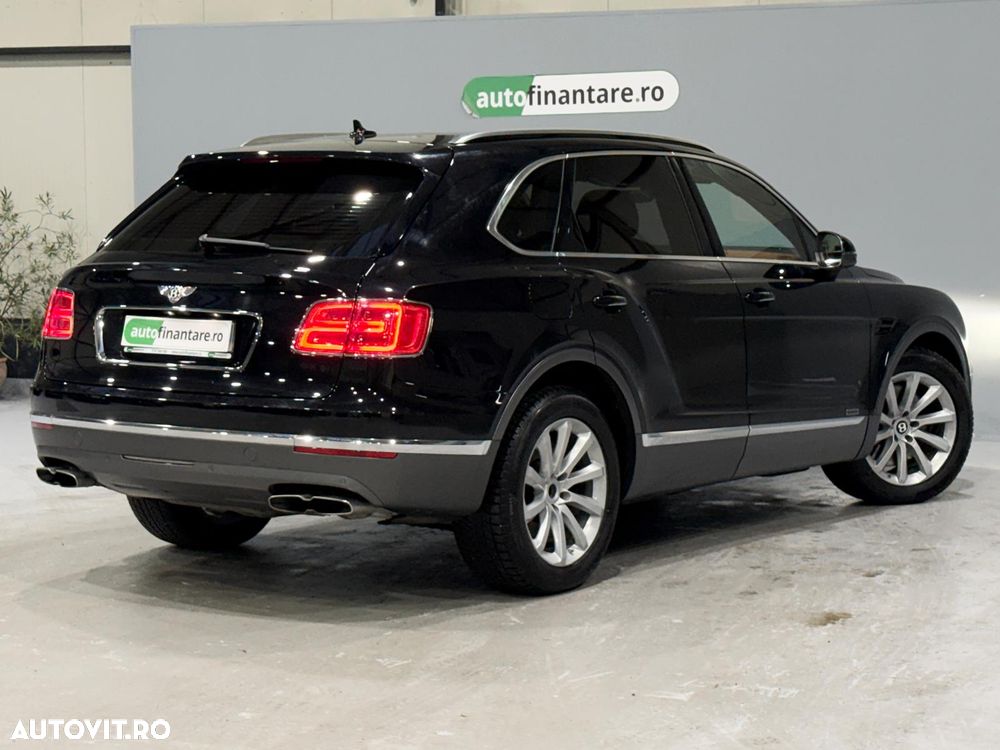 Bentley Bentayga - 4