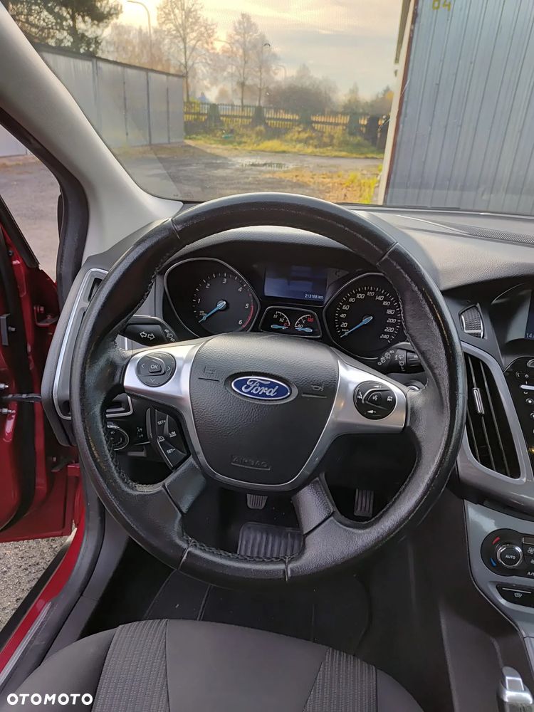 Ford Focus 1.6 TDCi Titanium ECOnetic - 9