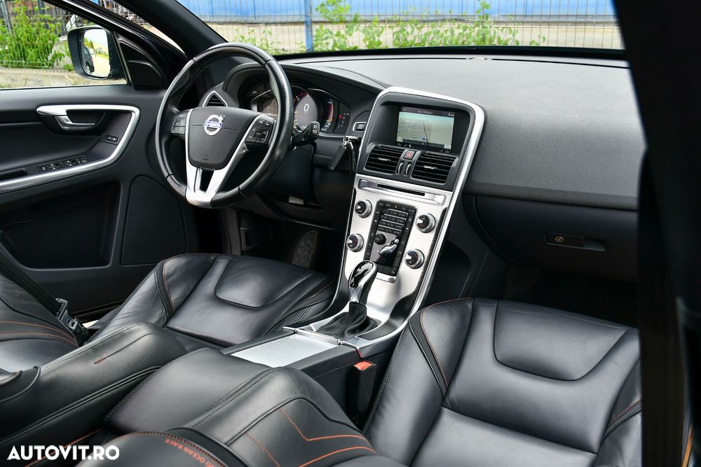 VOLVO XC60 2015 — imagine 6