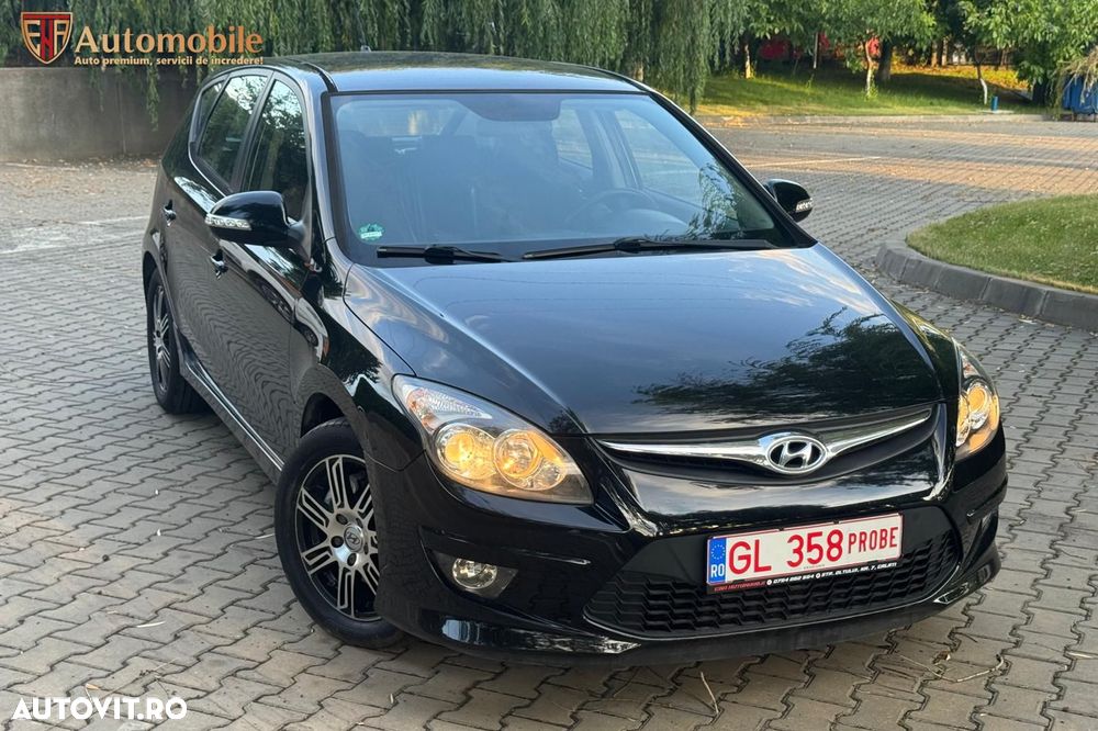 Hyundai i30 1.6 CRDI GL Classic - 2