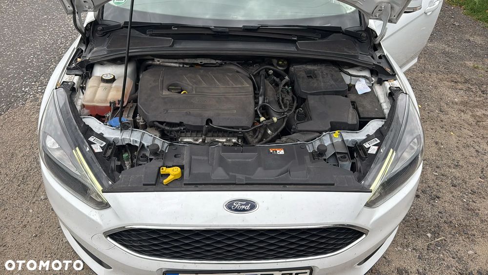 Ford Focus 1.5 EcoBoost Start-Stopp-System Business Edition - 14