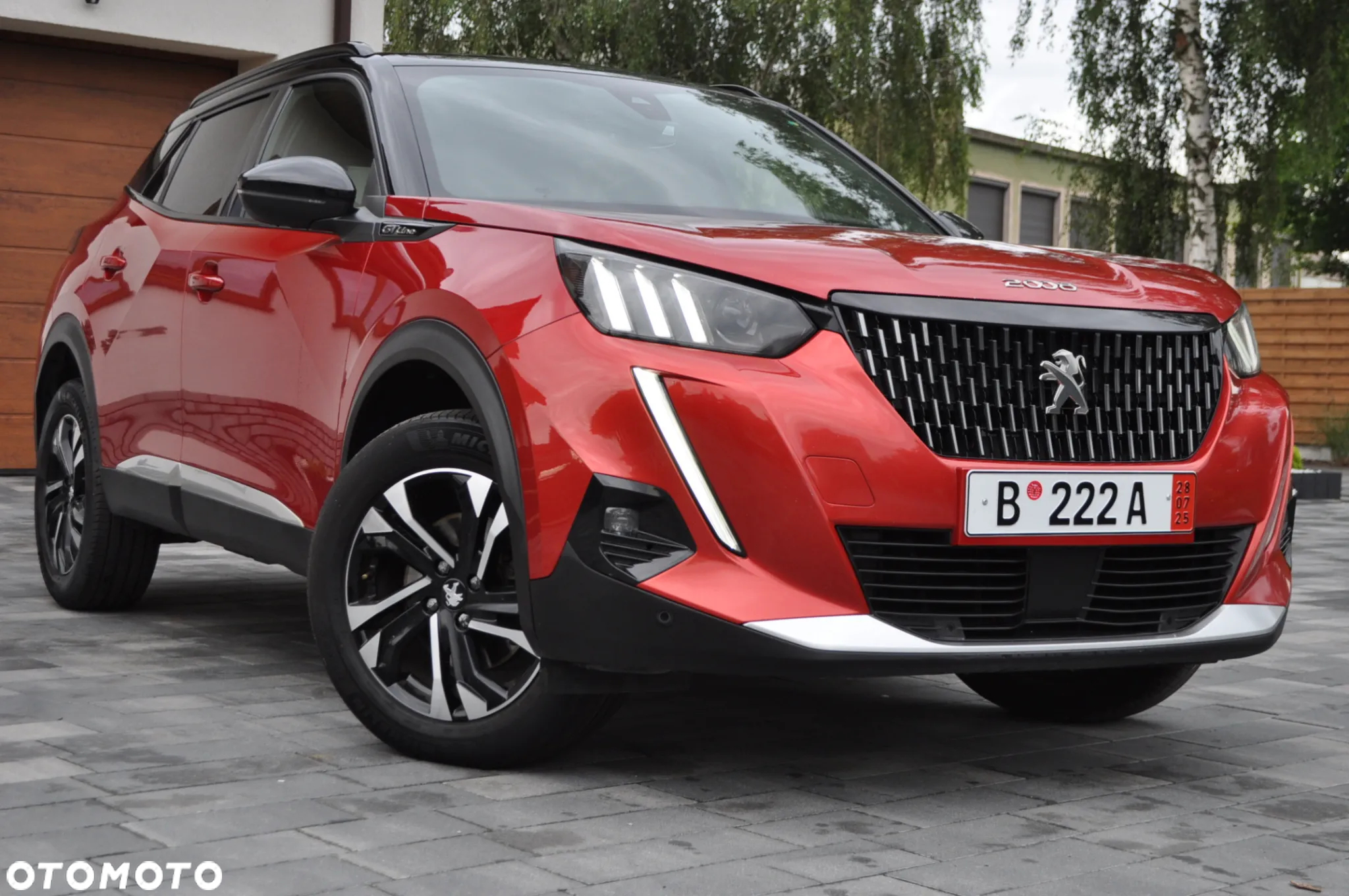 Peugeot 2008 BlueHDi 130 EAT8 GT - 9