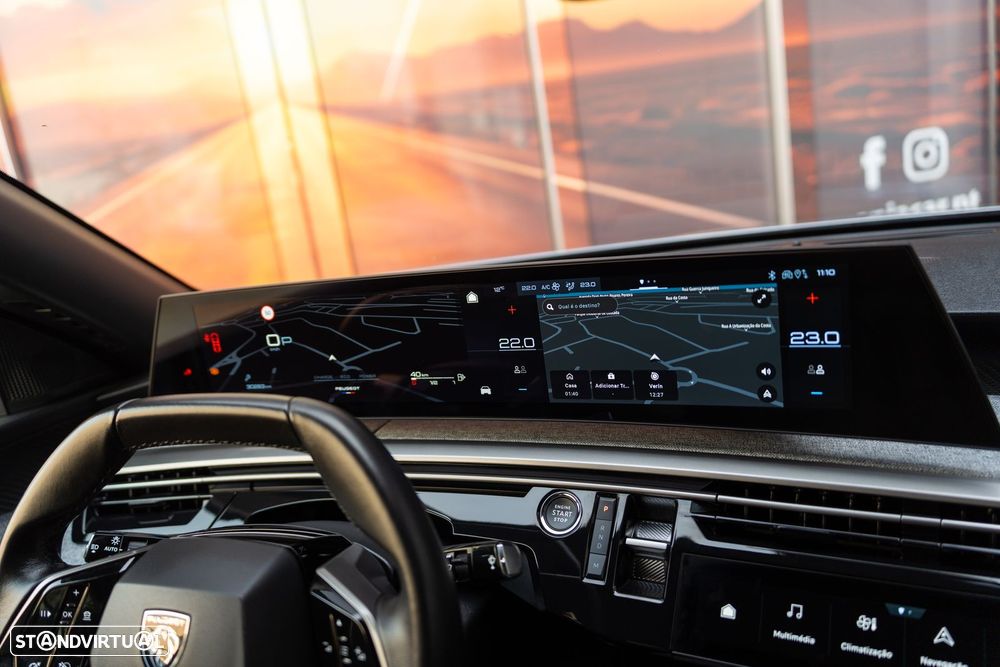 Peugeot 3008 1.2 Hybrid Allure e-DCS6 - 19