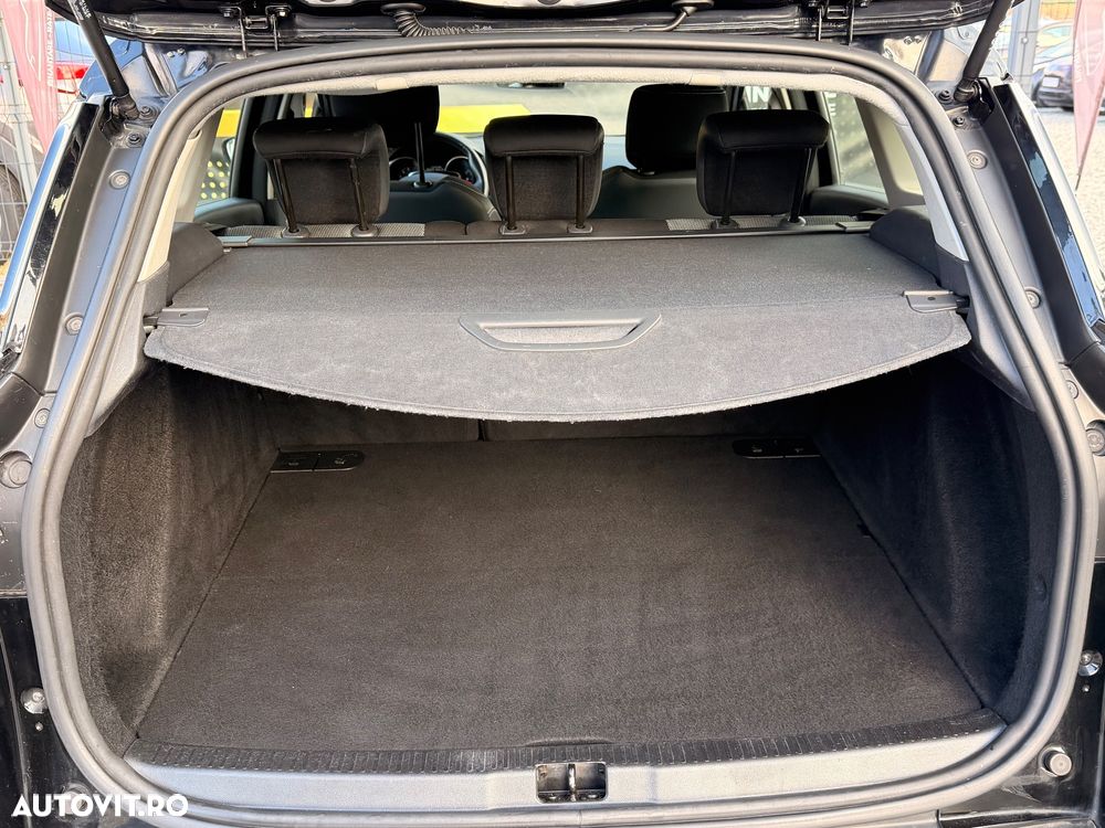 Renault Clio Energy dCi 90 Start & Stop LIMITED 2018 - 15