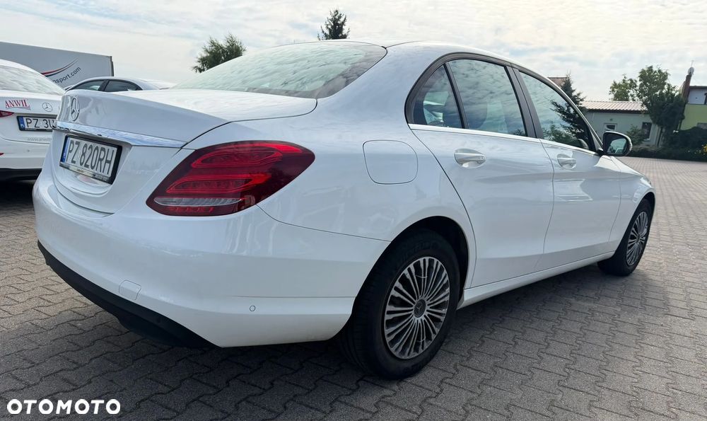 Mercedes-Benz Klasa C 160 9G-TRONIC - 2