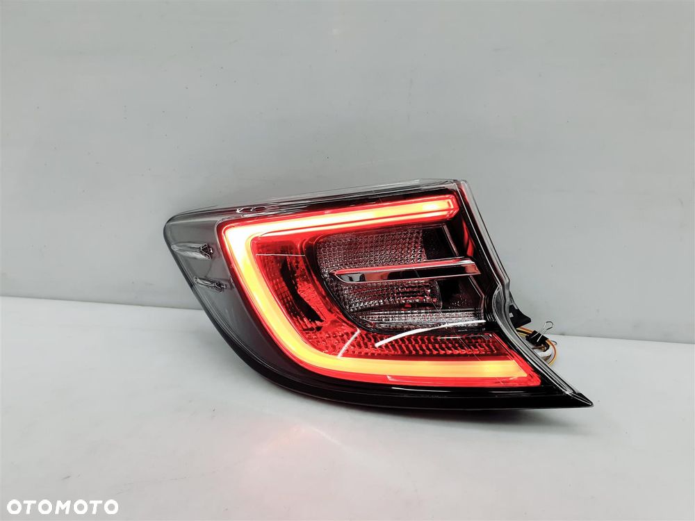 TOYOTA COROLLA E210 E21 HATCHBACK 18r+ LEWA LAMPA TYŁ LED !!! 81551-02C80 - 3