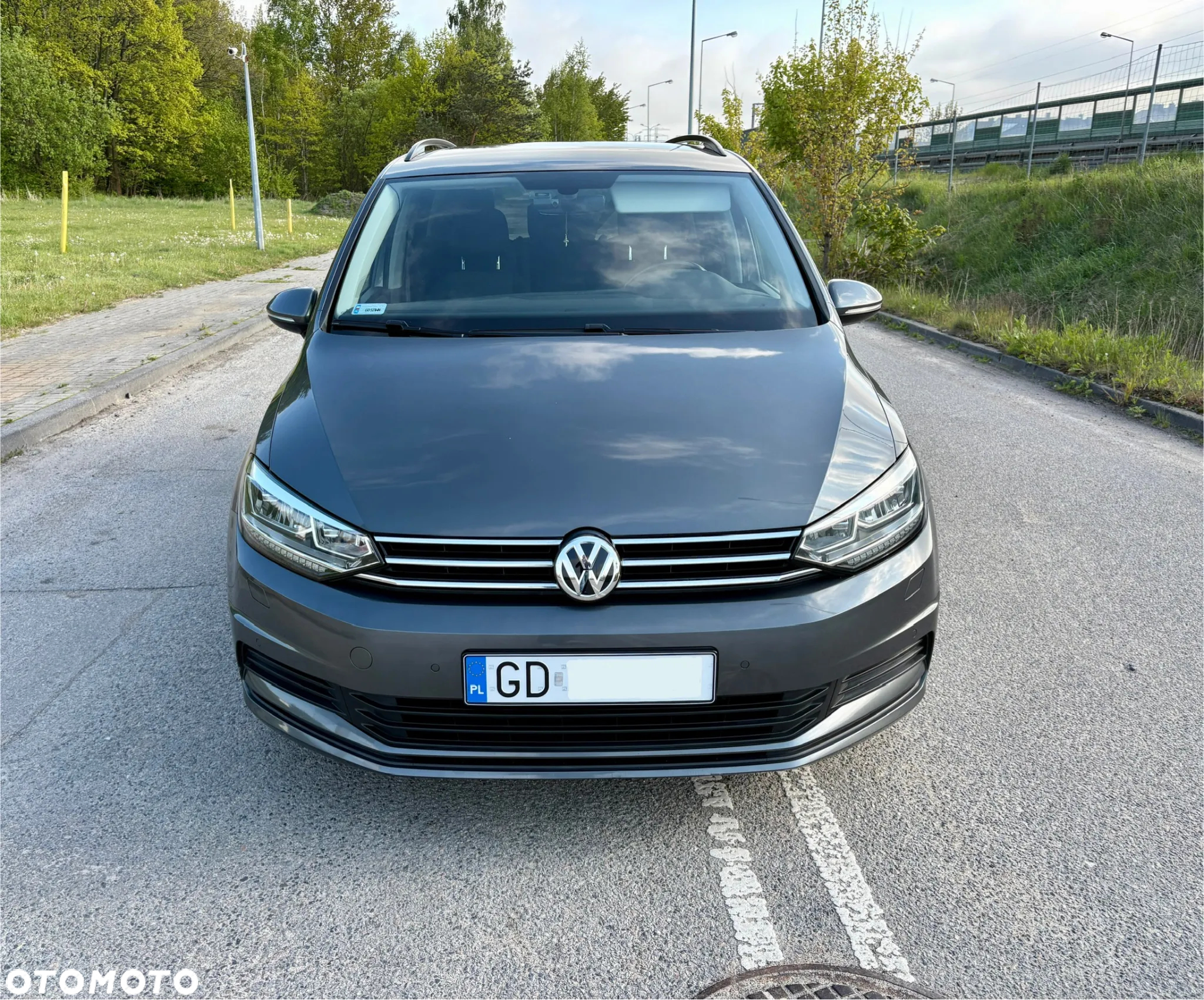 Volkswagen Touran 1.4 TSI BMT Comfortline - 2