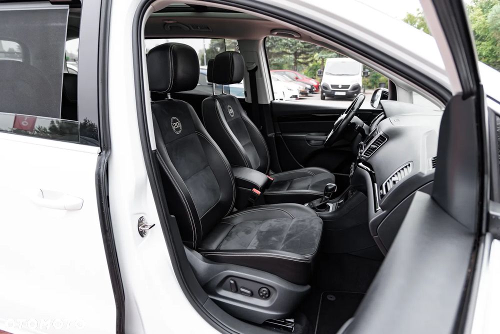 Seat Alhambra 2017