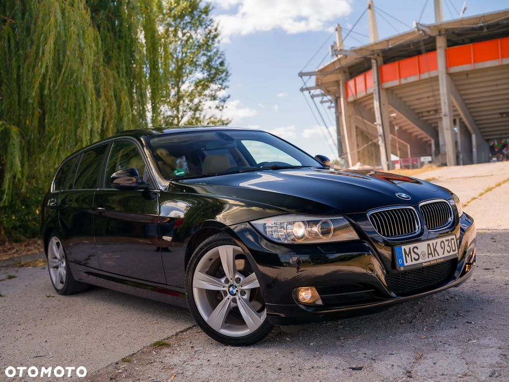 BMW Seria 3 325i Edition Exclusive - 19