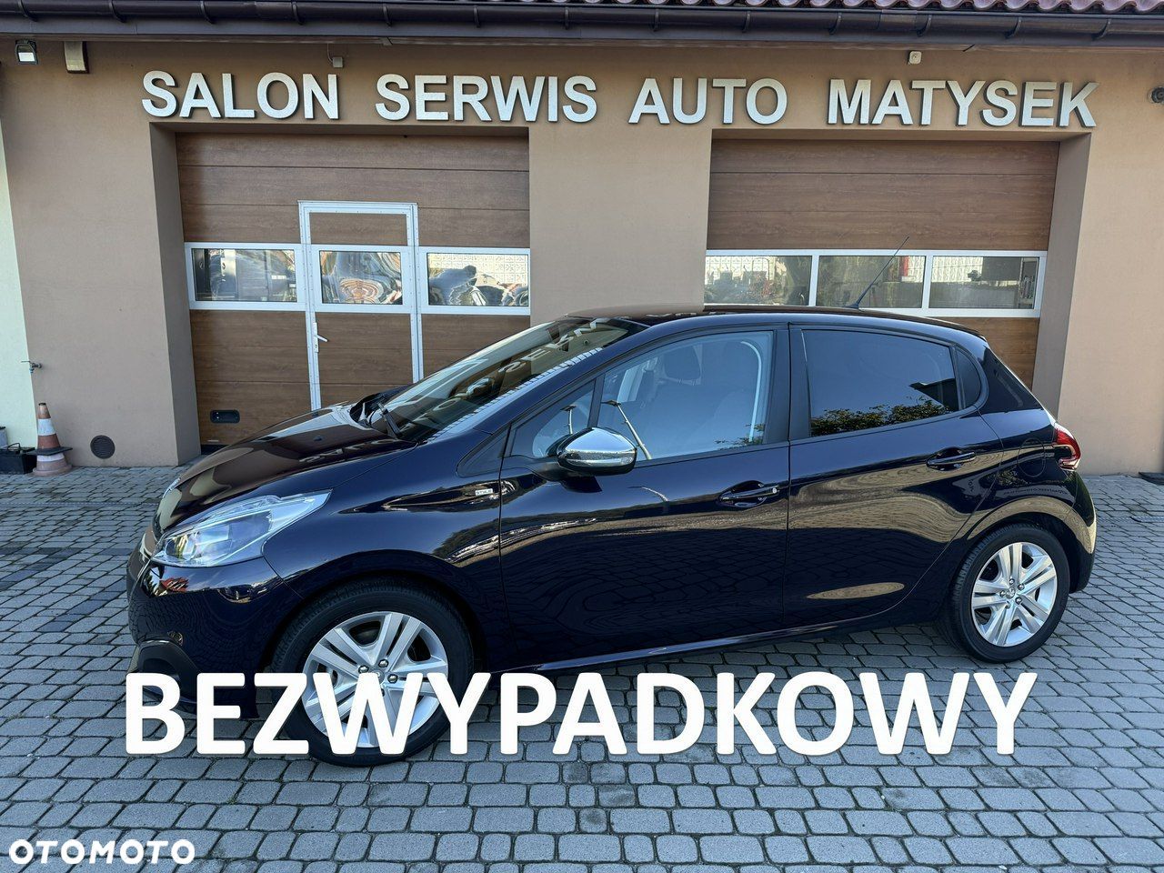 Peugeot 208 1.2 PureTech Style - 1