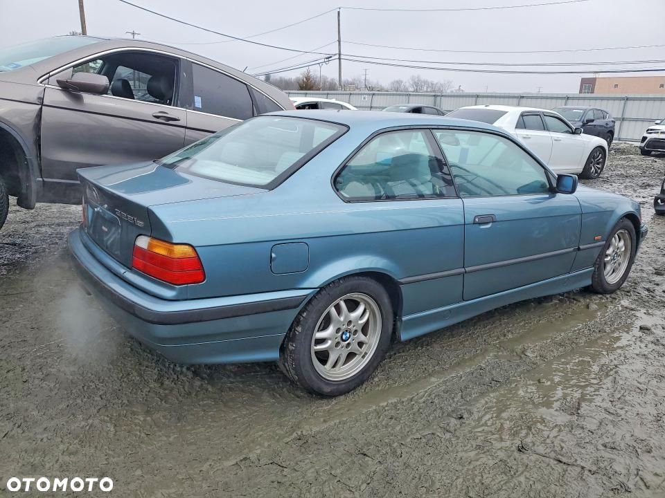 BMW Seria 3 - 21