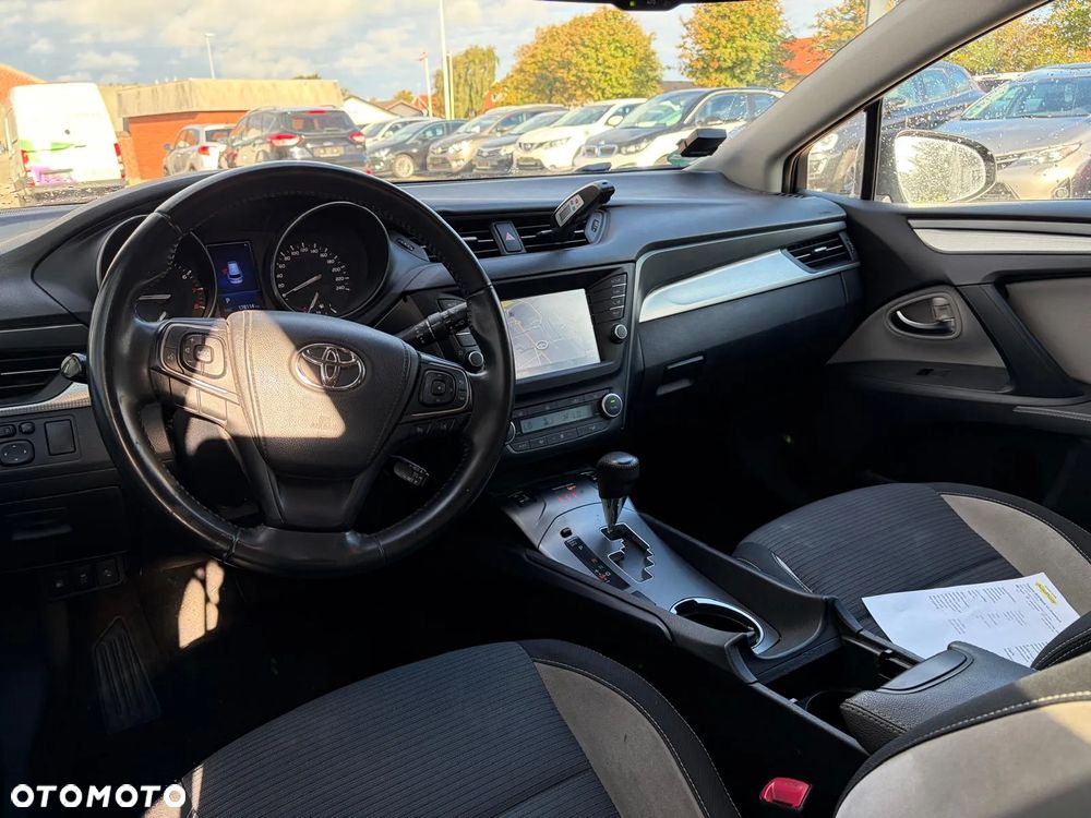 Toyota Avensis Combi 1.8 Multidrive Business Edition - 9