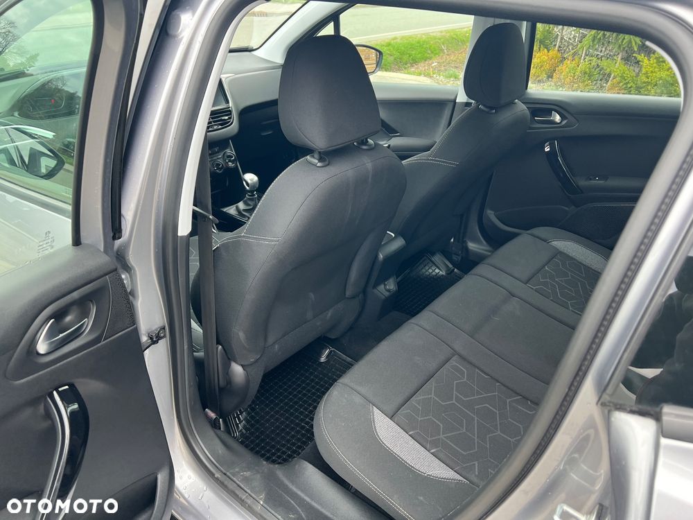 Peugeot 2008 PureTech 110 Stop&Start Crossway - 21