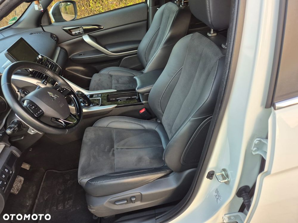 Mitsubishi Eclipse Cross 4WD Plus - 13