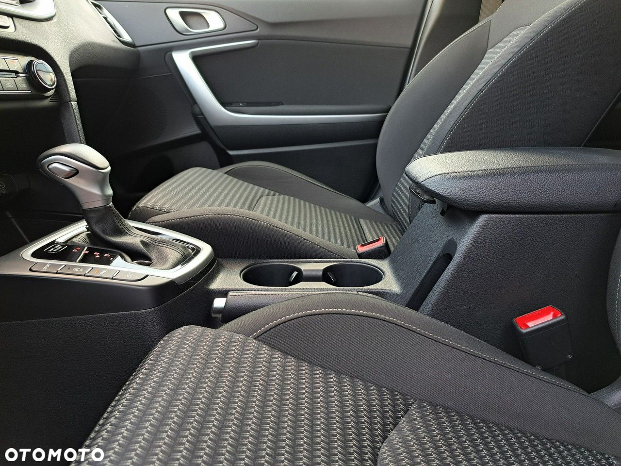 Kia Ceed 1.5 T-GDI M - 29