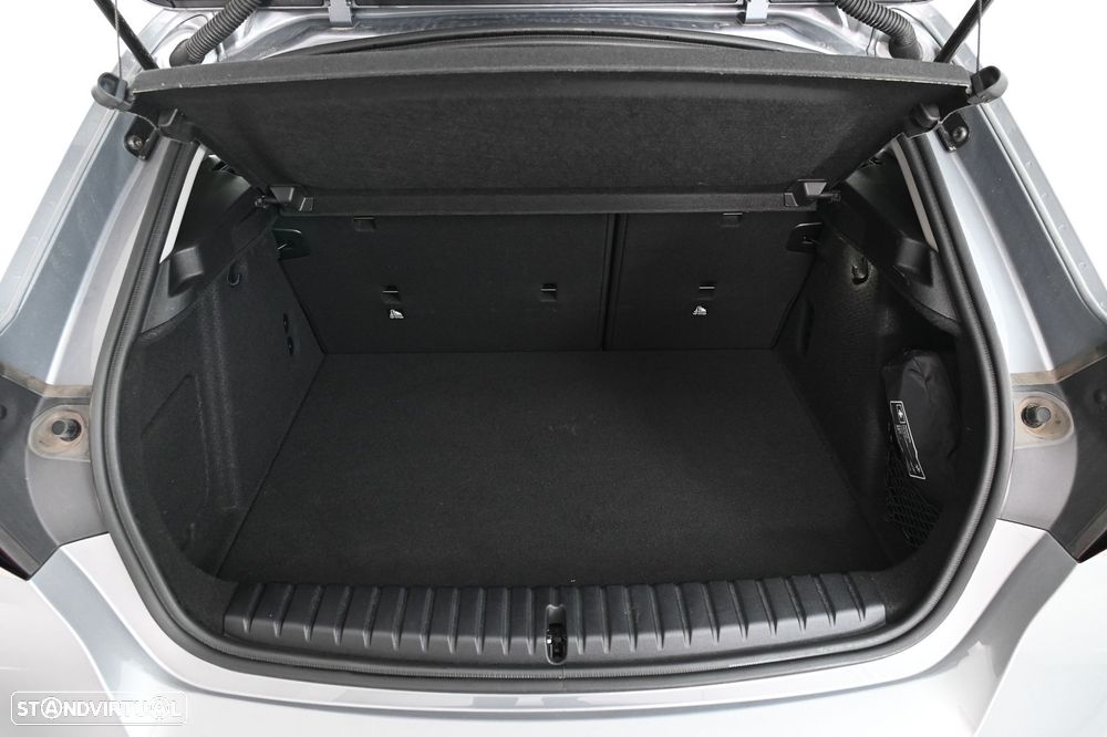 BMW 116 Standard - 12