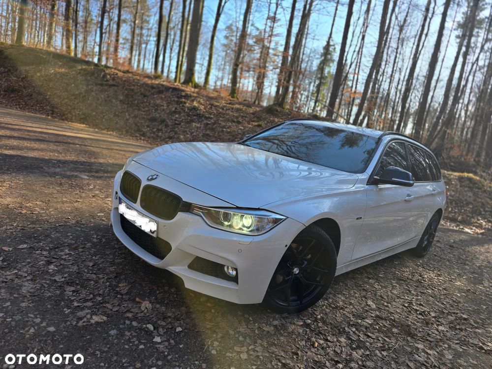 BMW Seria 3 318d DPF Edition Sport
