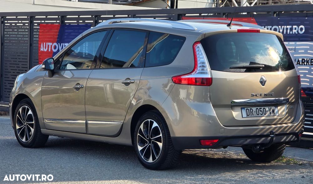 Renault Scenic ENERGY dCi 130 BOSE EDITION - 10