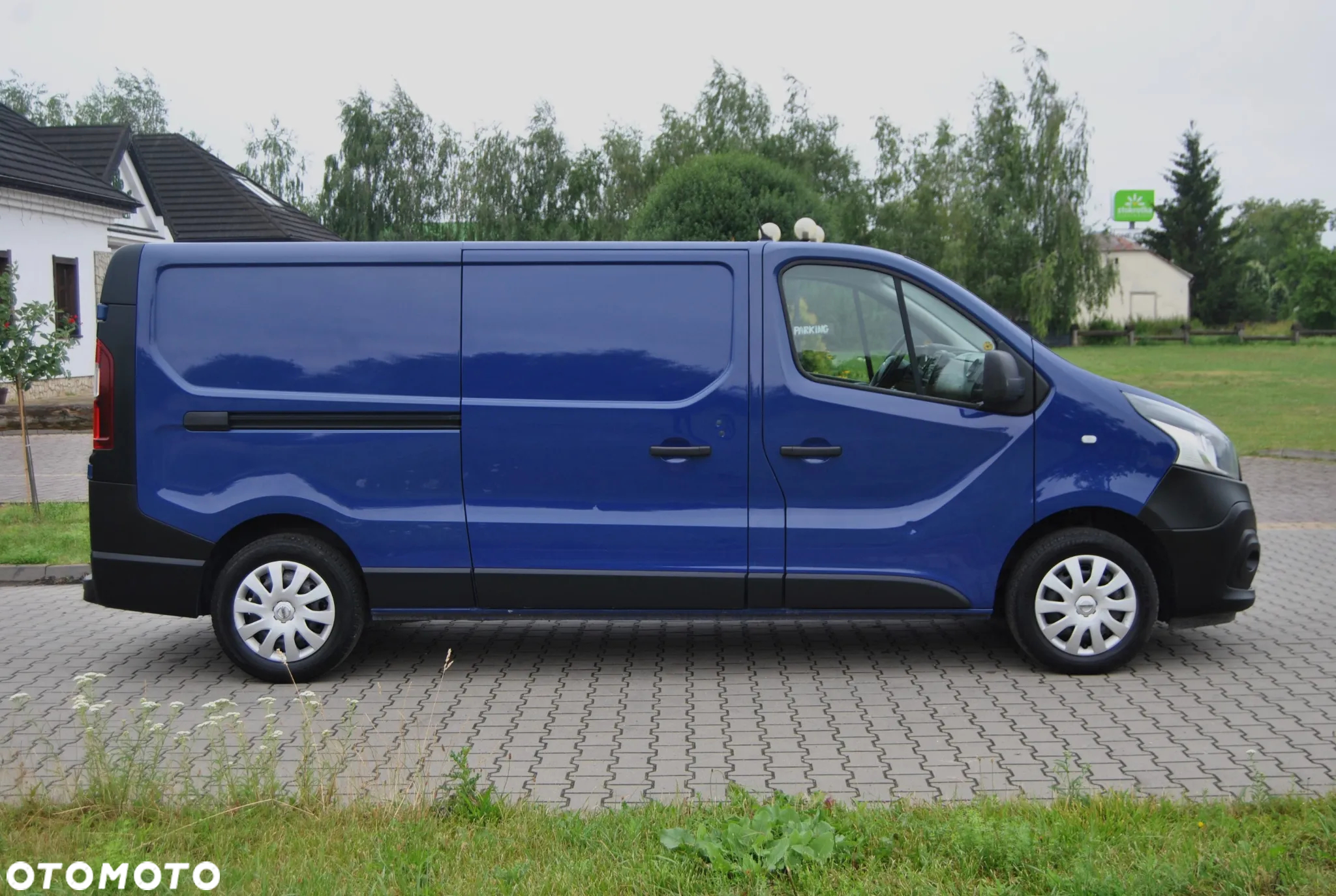Nissan NV 300 - 15