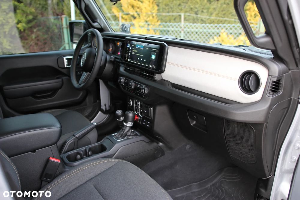 Jeep Wrangler 2.0 T-GDI Hardtop AWD Automatik Rubicon - 12