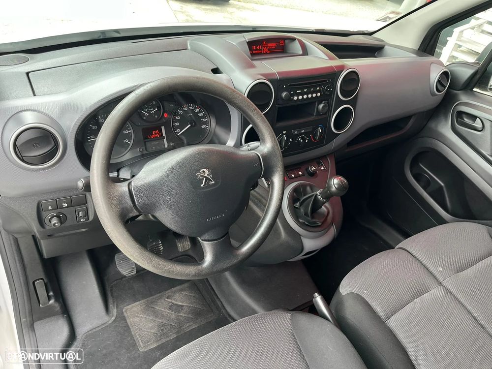Peugeot Partner | 1.6 HDI | 3 Lug. | POUCOS KM's - 14