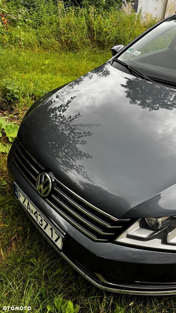 Volkswagen Passat 2.0 TDI Comfortline DSG - 2