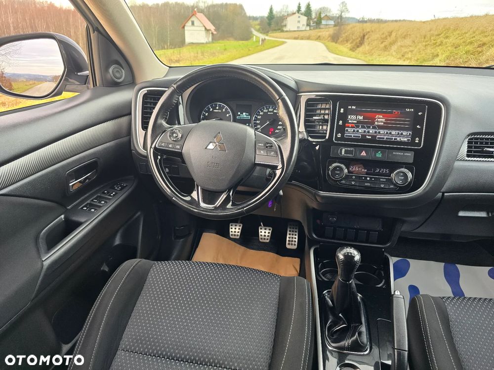 Mitsubishi Outlander 2.0 2WD Edition - 24