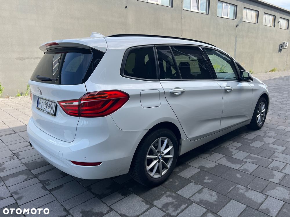 BMW Seria 2 218d Sport-Aut Advantage - 7