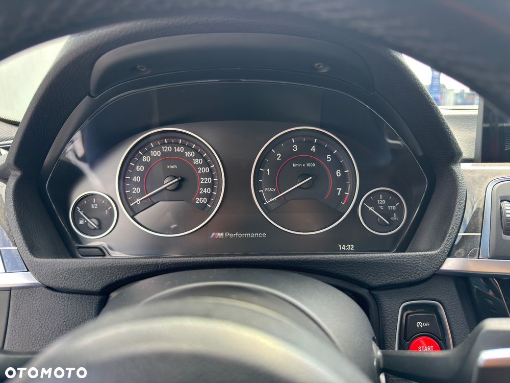 BMW Seria 3 - 32