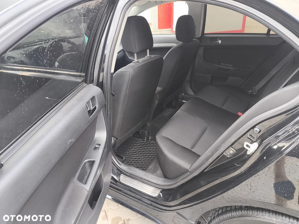 Mitsubishi Lancer 1.8 Invite LPG - 13