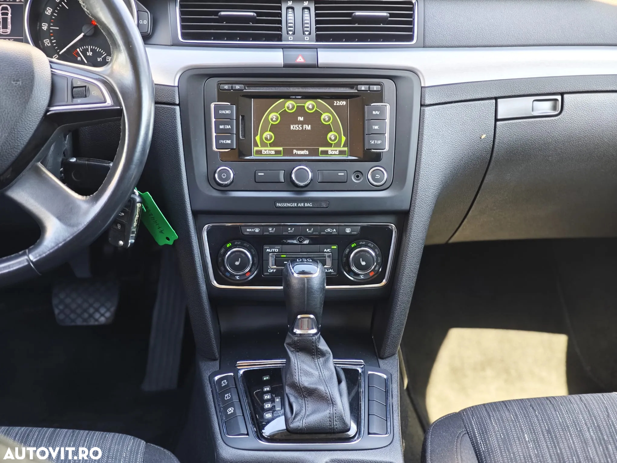 Skoda Superb 2.0 TDI DSG Elegance - 11