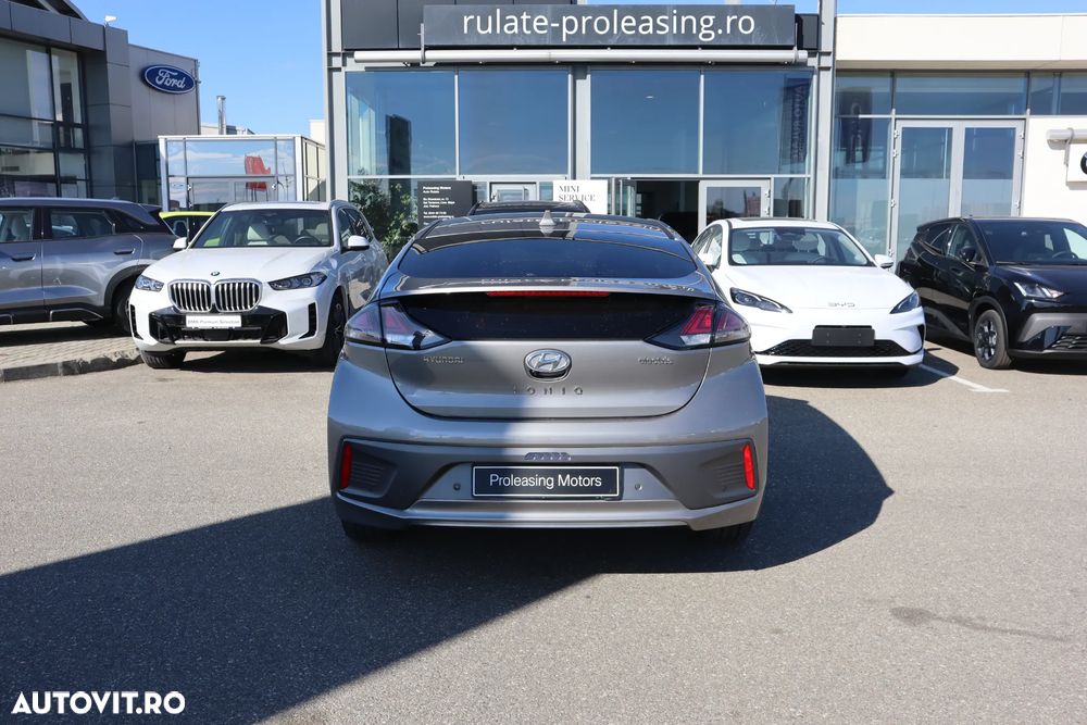 Hyundai IONIQ - 5