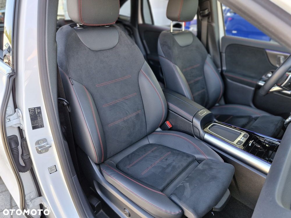 Mercedes-Benz GLA 200 mHEV AMG Line 7G-DCT - 17
