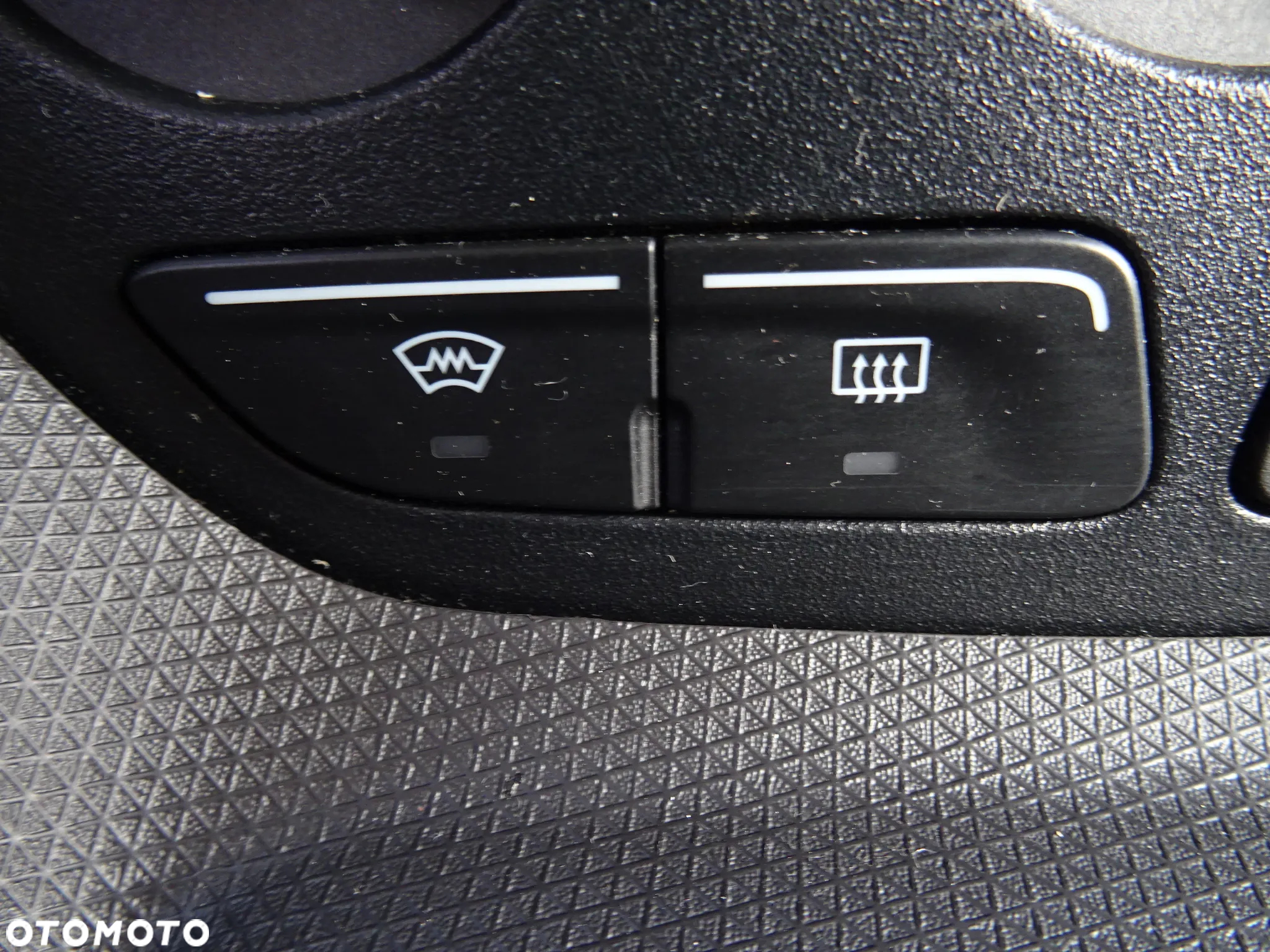 Ford TRANSIT CONNECT - 21