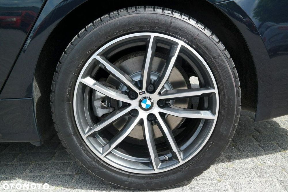 BMW Seria 5 - 38