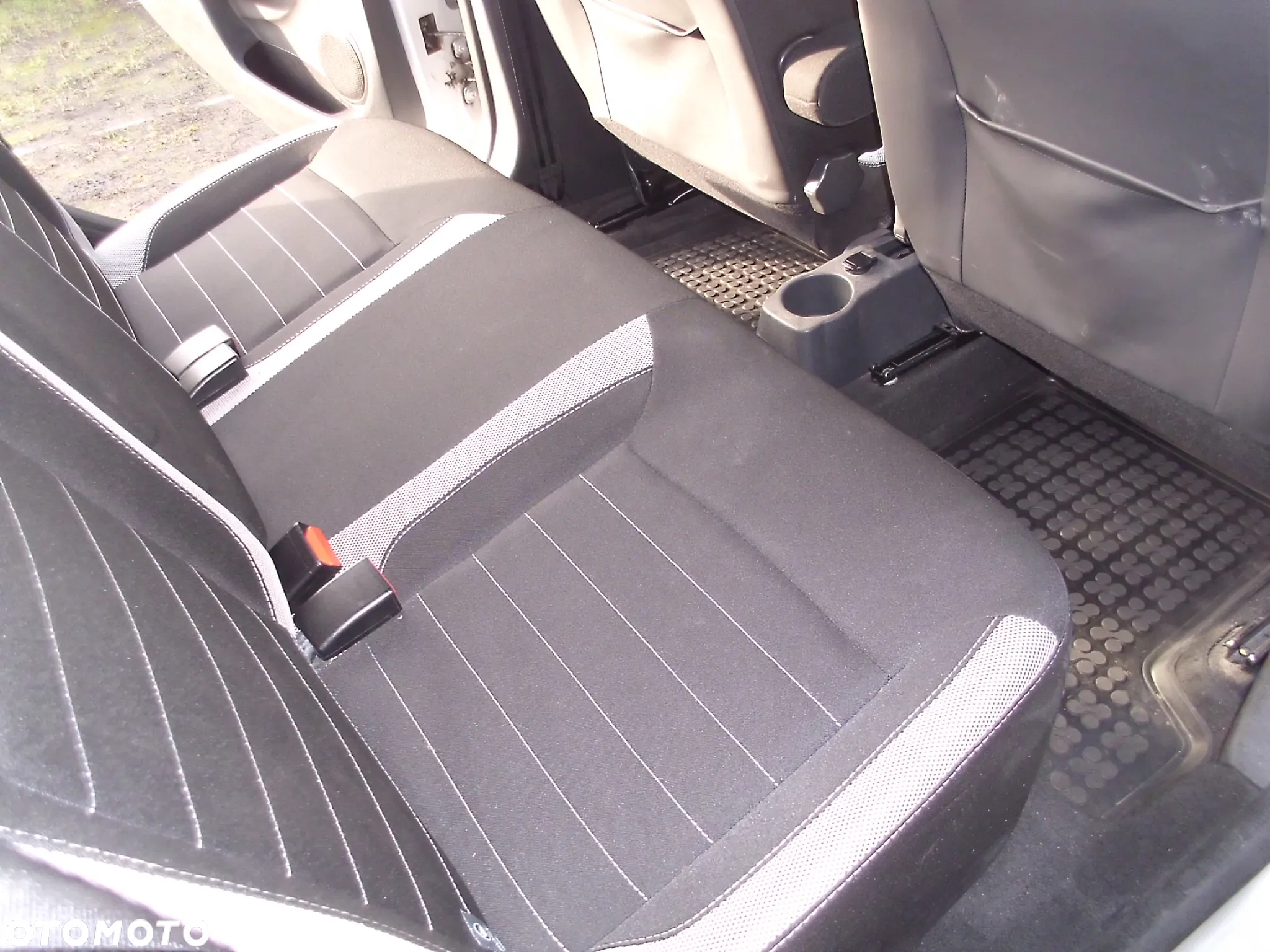 Dacia Sandero Stepway 0.9 TCe Laureate - 27