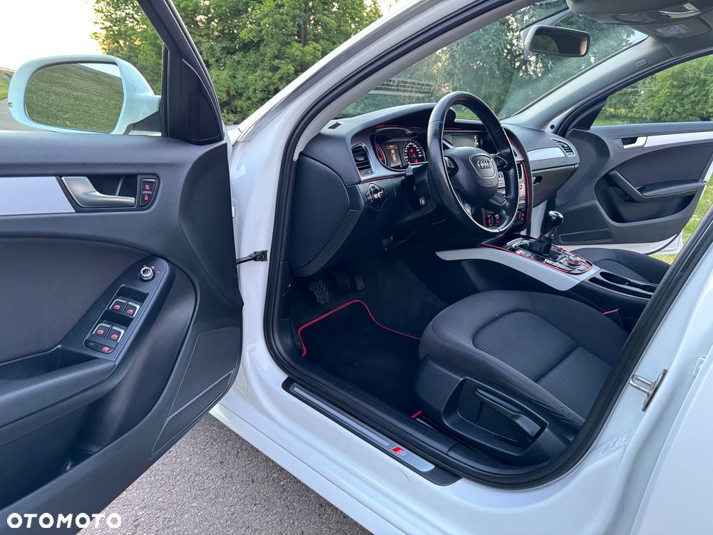 Audi A4 Avant 2.0 TDI DPF S line Sportpaket - 24