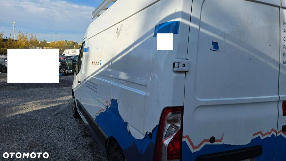 Nissan Interstar - 35