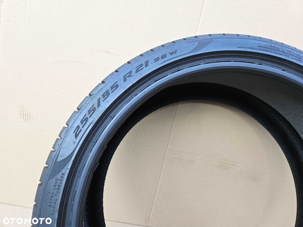1x OPONA letnia 255/35 R21 PIRELLI P ZERO T1 ELECT 7mm 98W PNCS - 7