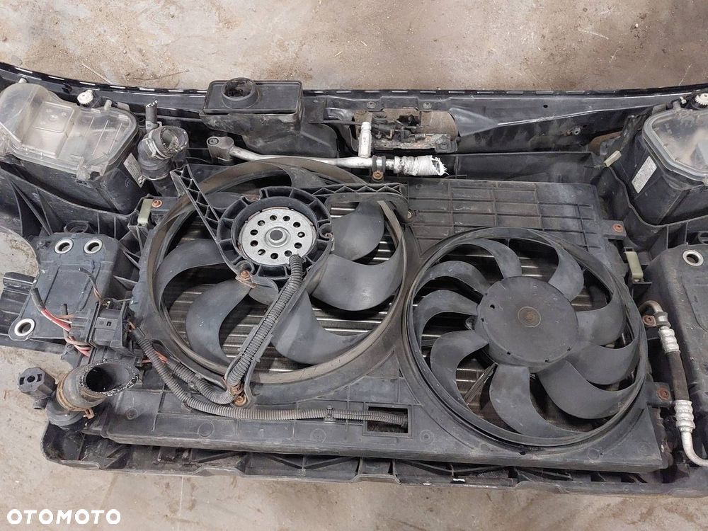 PAS PRZEDNI WZMOCNIENIE CZOŁOWE + CHŁODNICE + LAMPY SKODA FABIA I 1.2 6V - 6