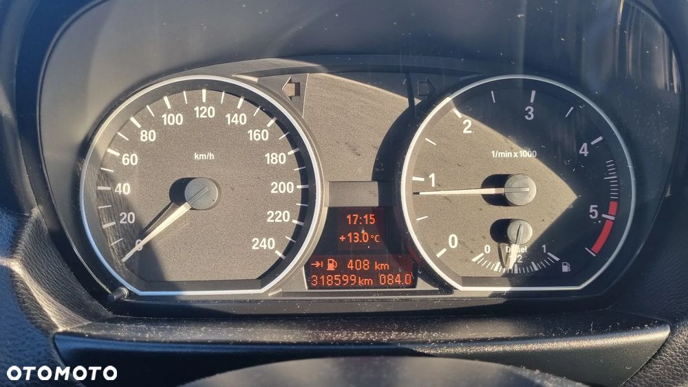 BMW Seria 1 - 8