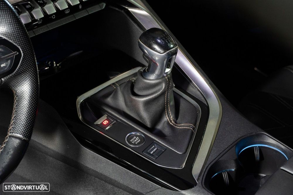 Peugeot 3008 1.5 BlueHDi GT - 12