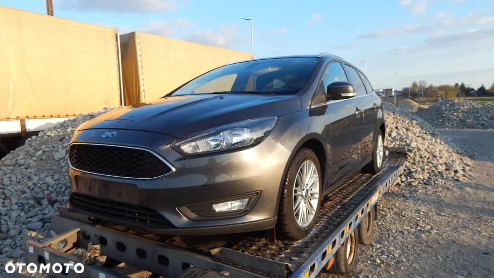 Ford Focus 1.0 EcoBoost 99g Gold X (Trend) - 1