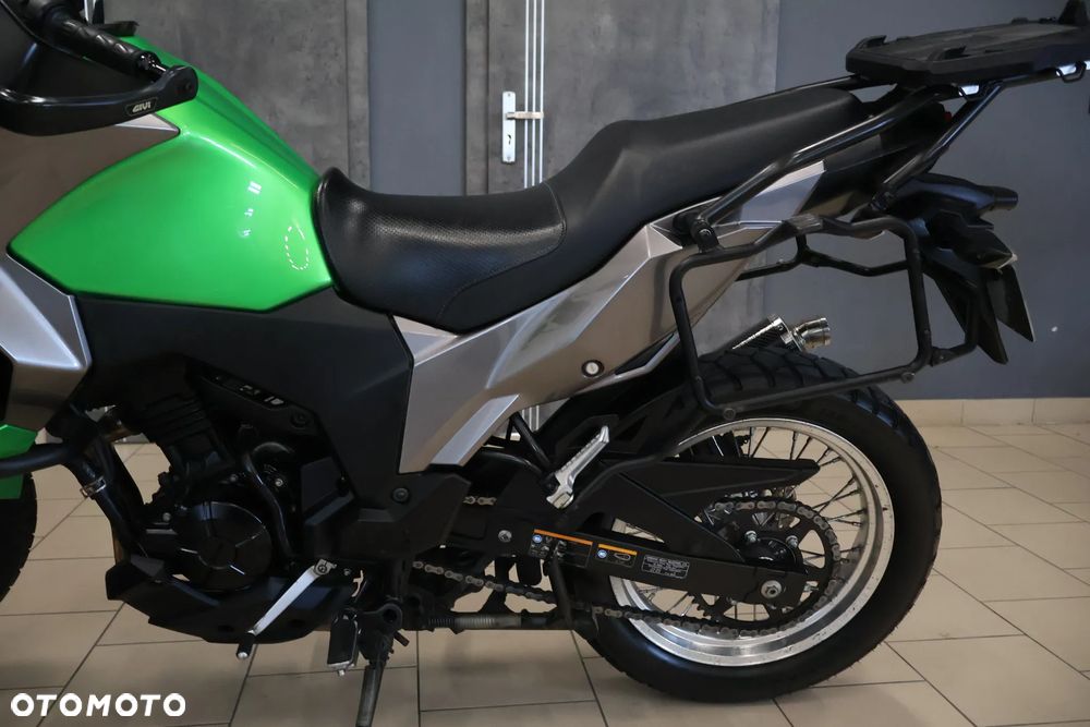 Kawasaki Versys-X 300 - 17