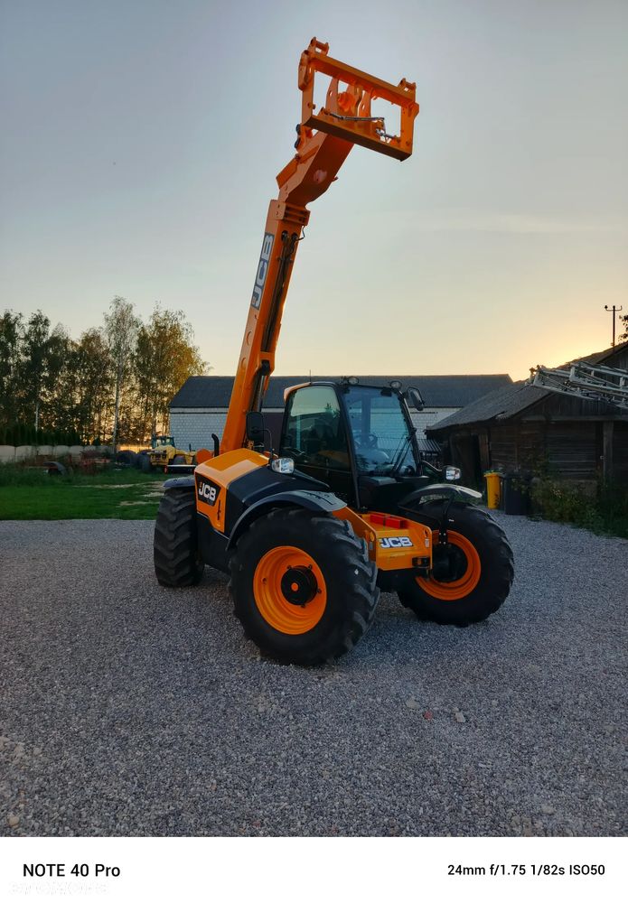 JCB 531-70 - 12