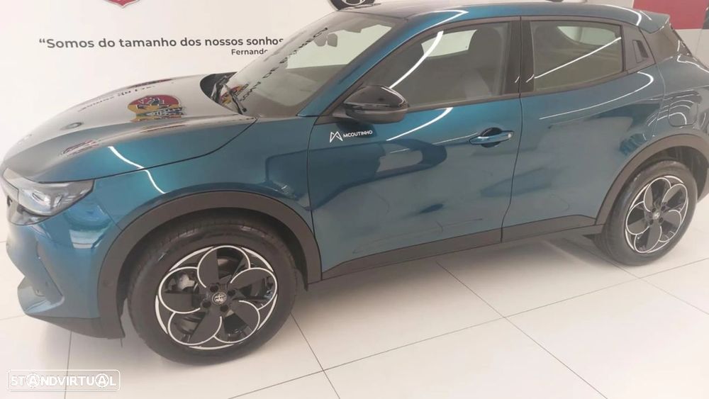 Alfa Romeo Junior 1.2 Intensa eDCT6 - 3