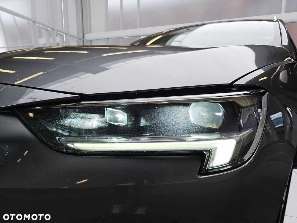 Opel Insignia 2.0 T Elegance S&S - 32