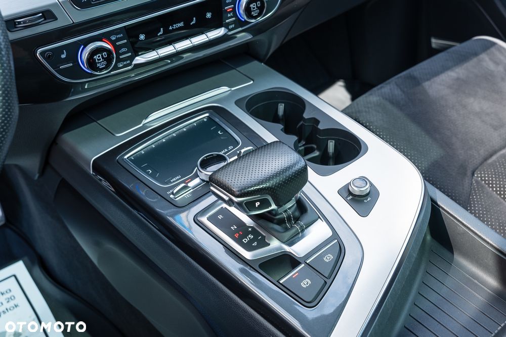 Audi Q7 - 12