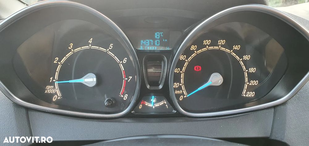 Ford Fiesta 1.0 EcoBoost Start-Stop SYNC Edition - 6